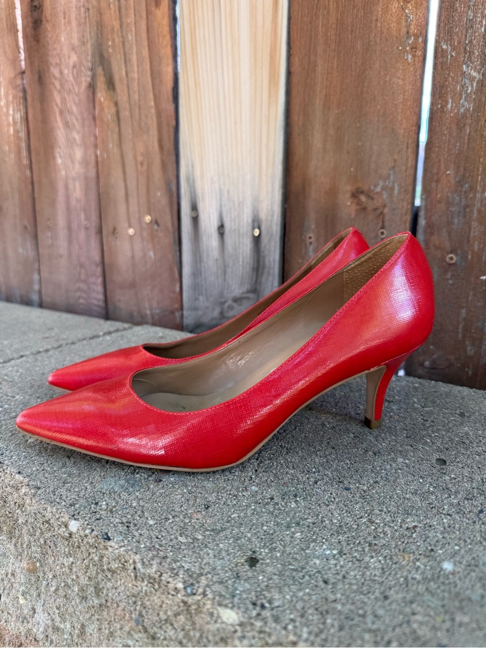 Talbots Women’s Red Pointed Toe Patent Leather Pumps Heels Size 7